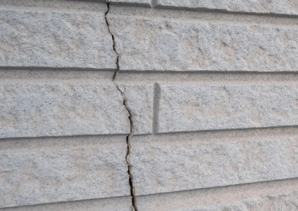 コウモリの侵入口